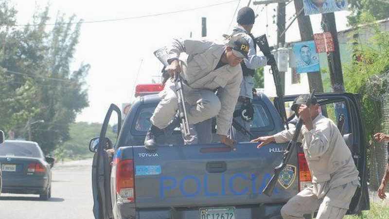 policia mata